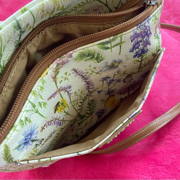 KOLTOV Women’s Crossbody Purse - Picture 7 of 8